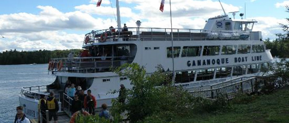 Photo of a tour boat