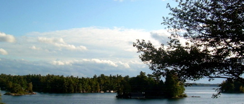 Photo of the water and scenery